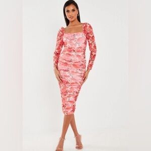Size XS
MISSGUIDED ruched tulle dress.
NWT